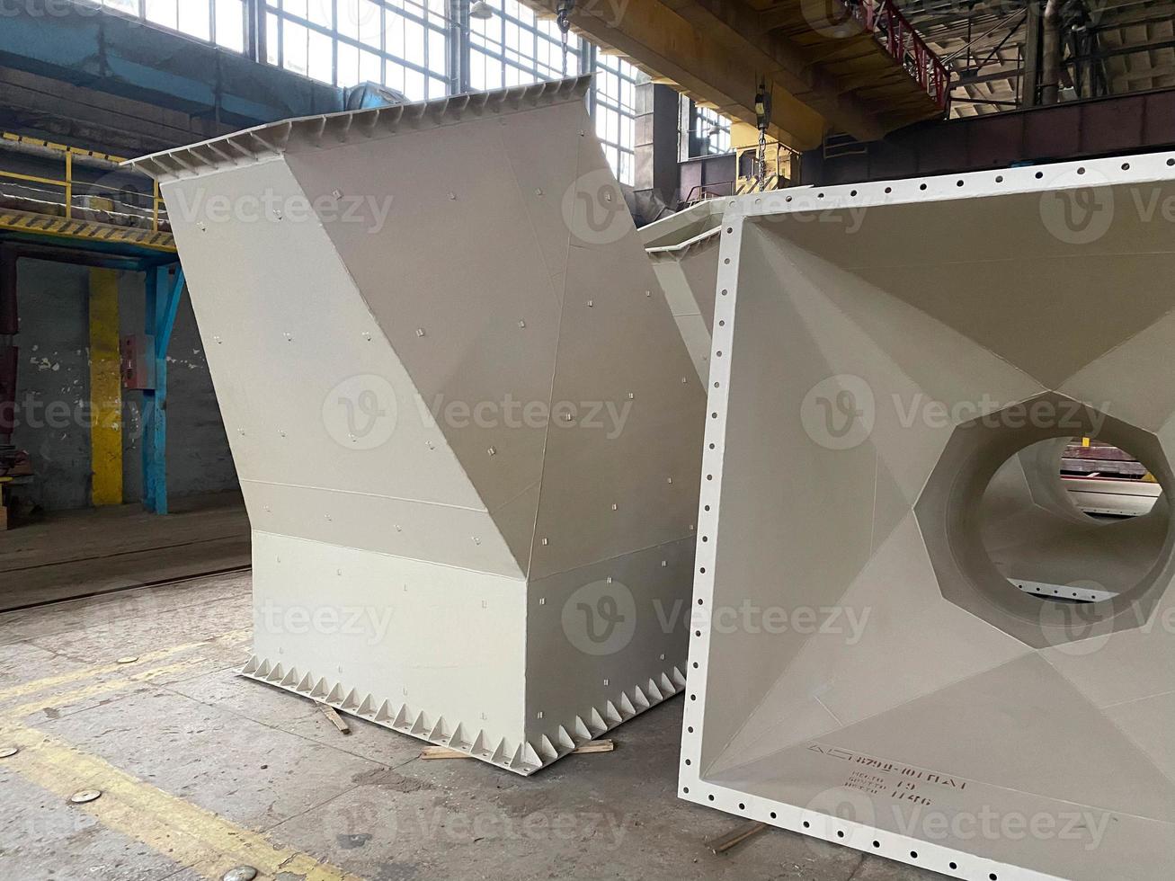 Industrial air conditioning. ventilation systems.Large air conditioners.Variable Refrigerant Volume.Variable Refrigerant Flow photo