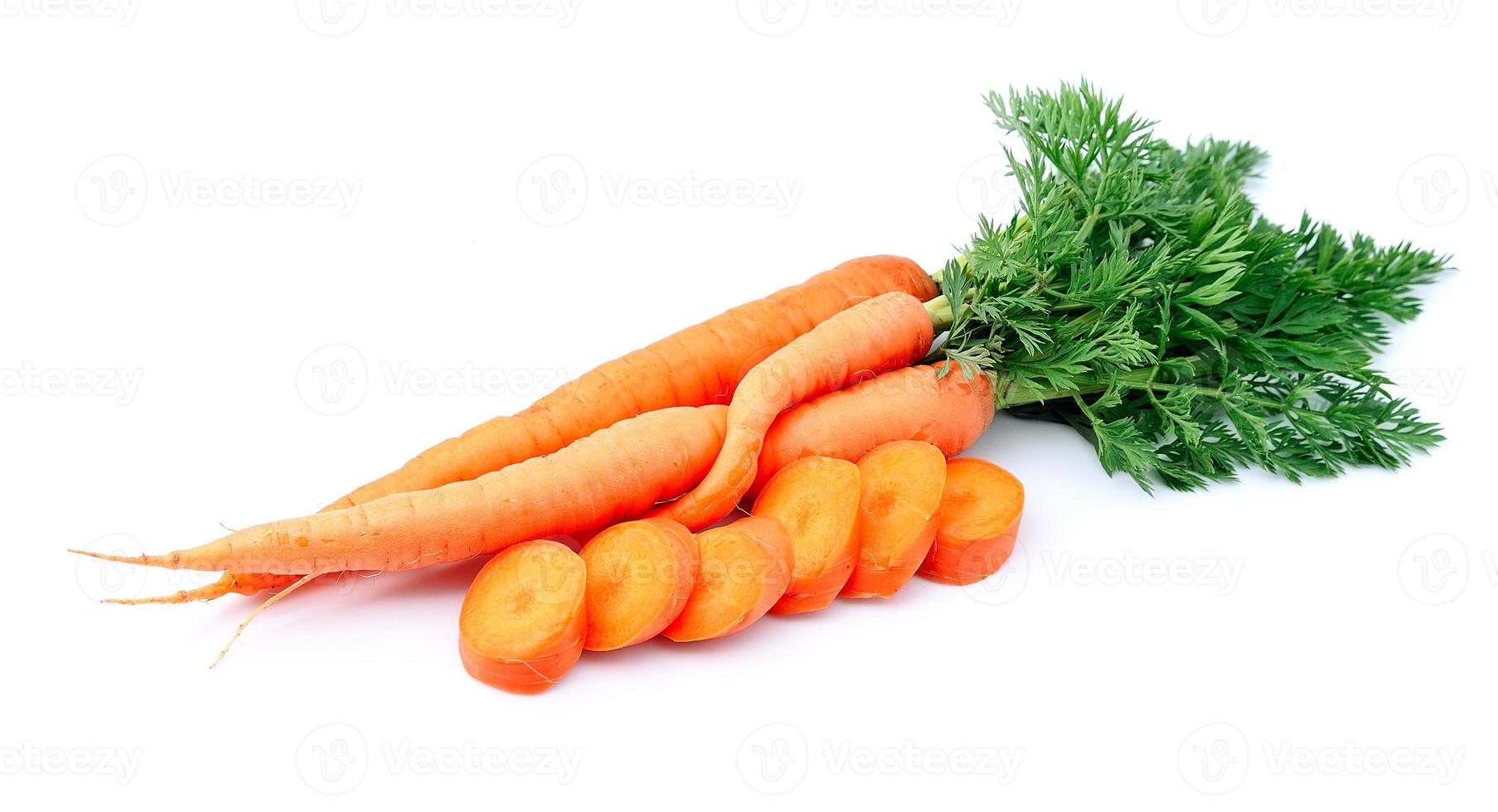 zanahorias con hoja foto