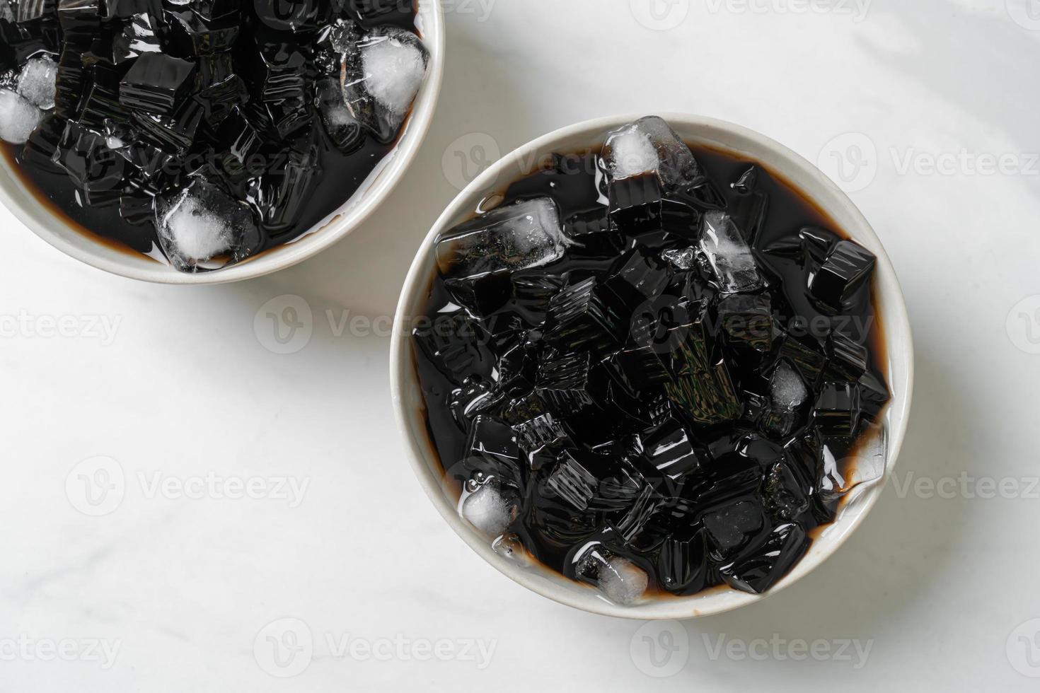 Black grass jelly with ice photo