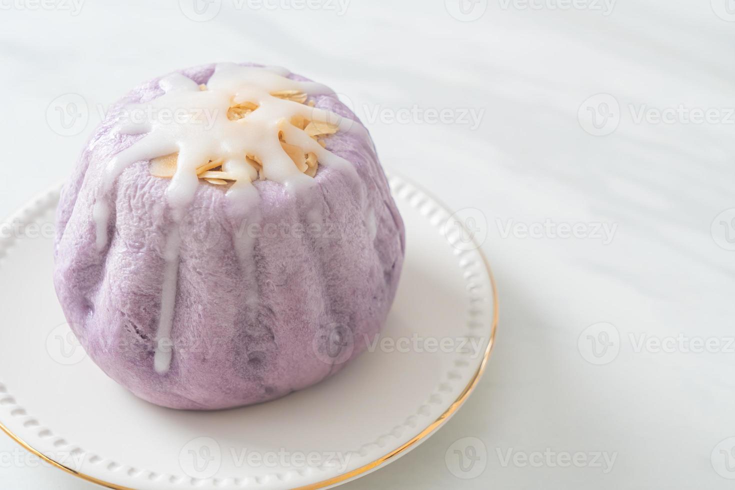 taro bun with white sugar cream and nut photo