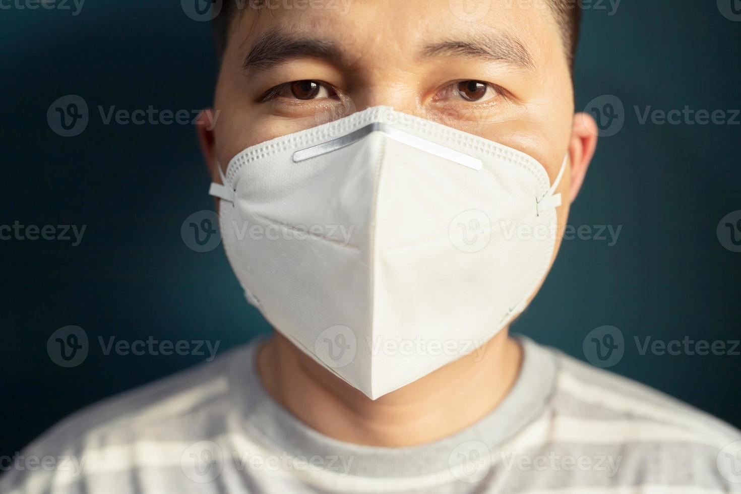 Men wear masks to protect them from the virus, Covid 19 and batteries. photo