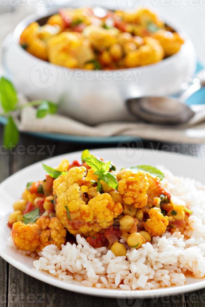 Vegan curry with chickpeas and vegetables photo