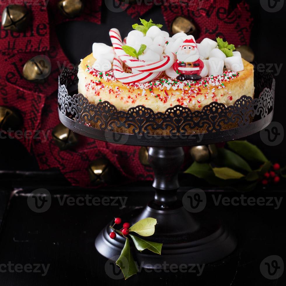 tarta de queso decorada para navidad foto