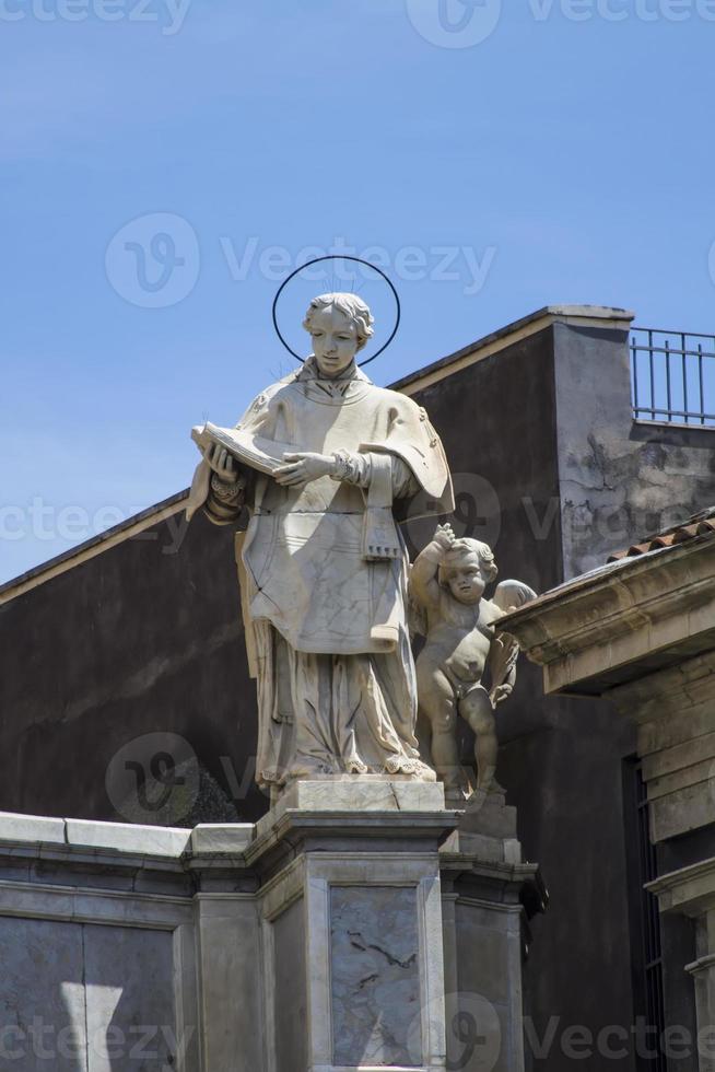 catedral de santa agata en catania foto