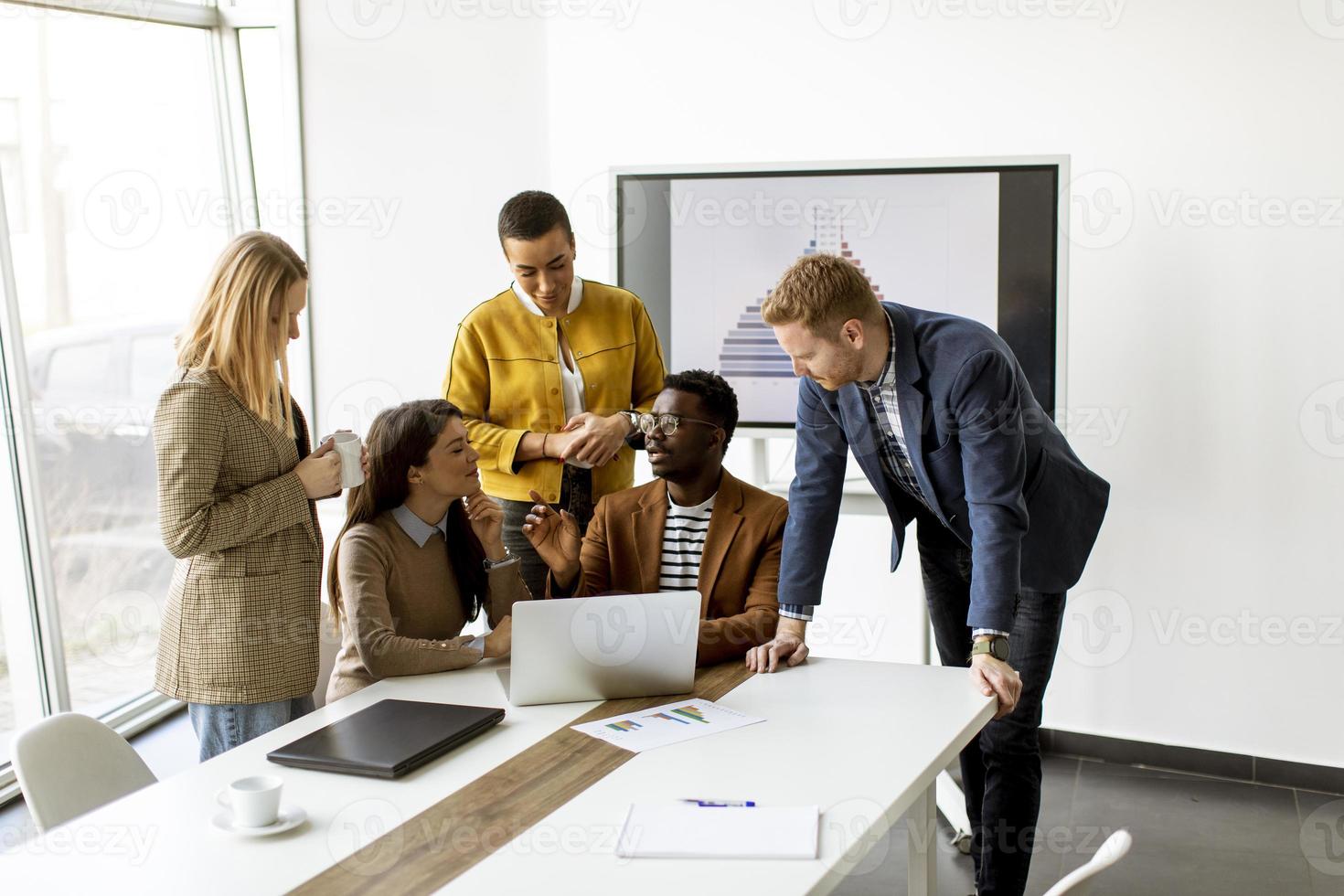 Companies That Prioritize The Mental Health Of Their Employees thumbnail