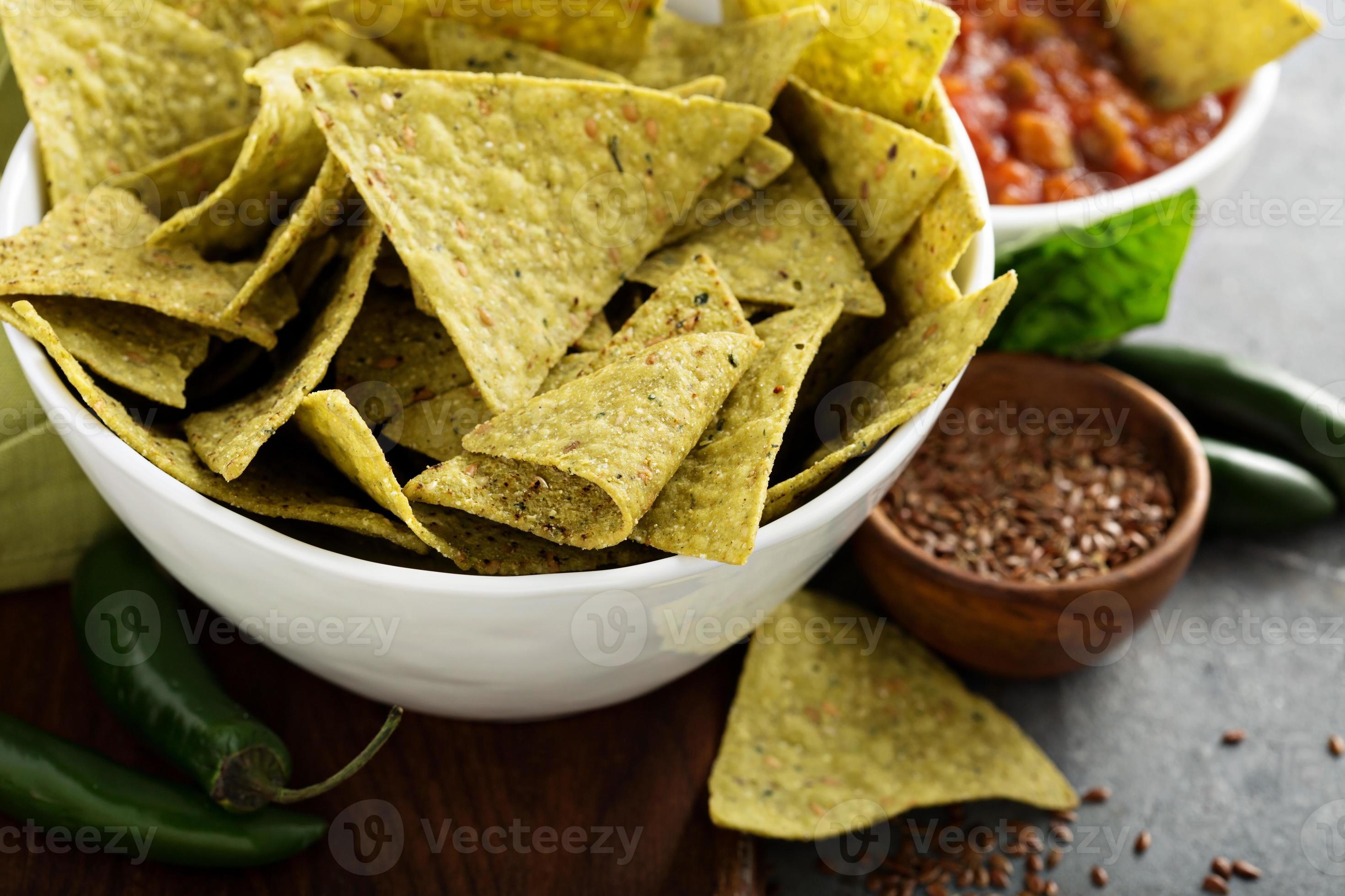 Healthy corn tortilla chips with spinach and flax seeds 15740832 Stock