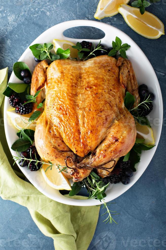 pollo asado para vacaciones o cena de domingo foto