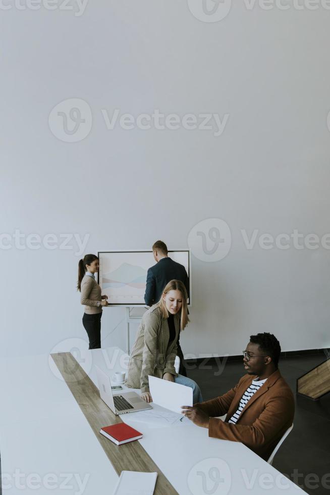 Why Are Employee Benefits Important? Types And Examples thumbnail