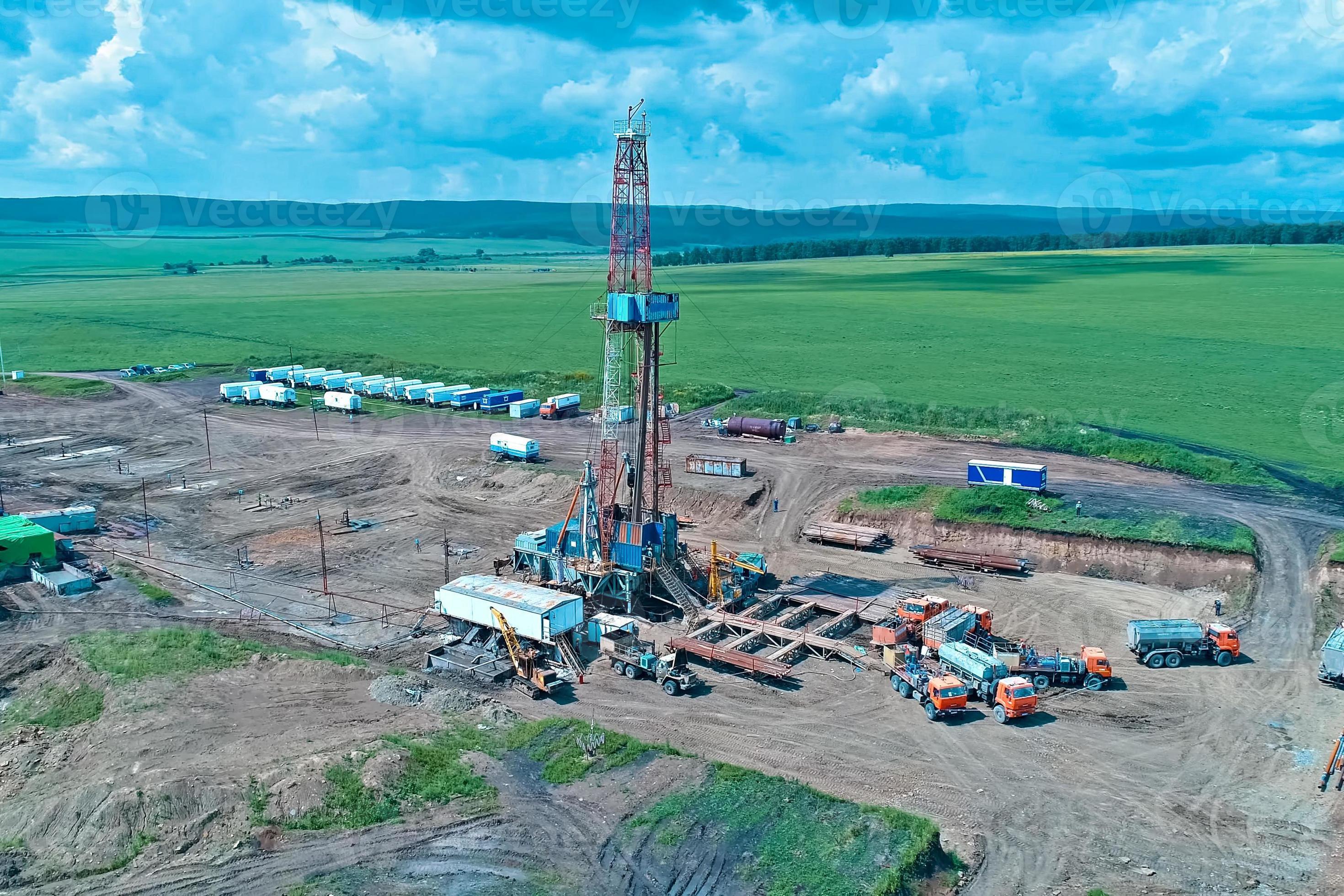 Drilling rig for oil well drilling Equipment for drilling oil and gas Drilling rig for oil well drilling Equipment for drilling oil and gas