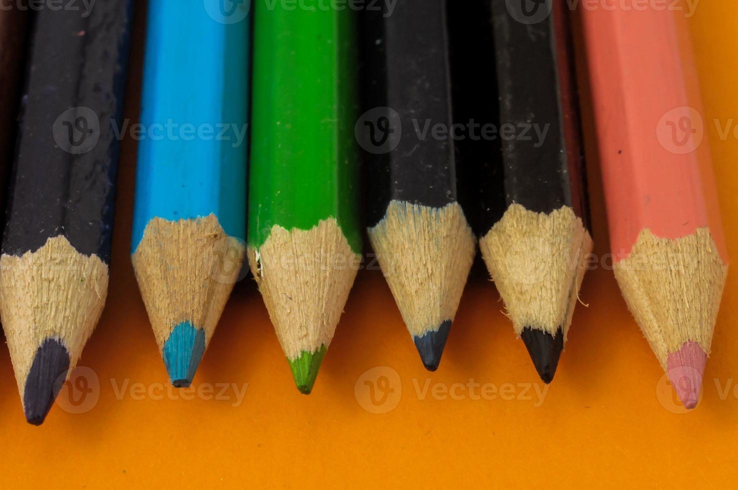 nuevos lápices de colores con textura foto