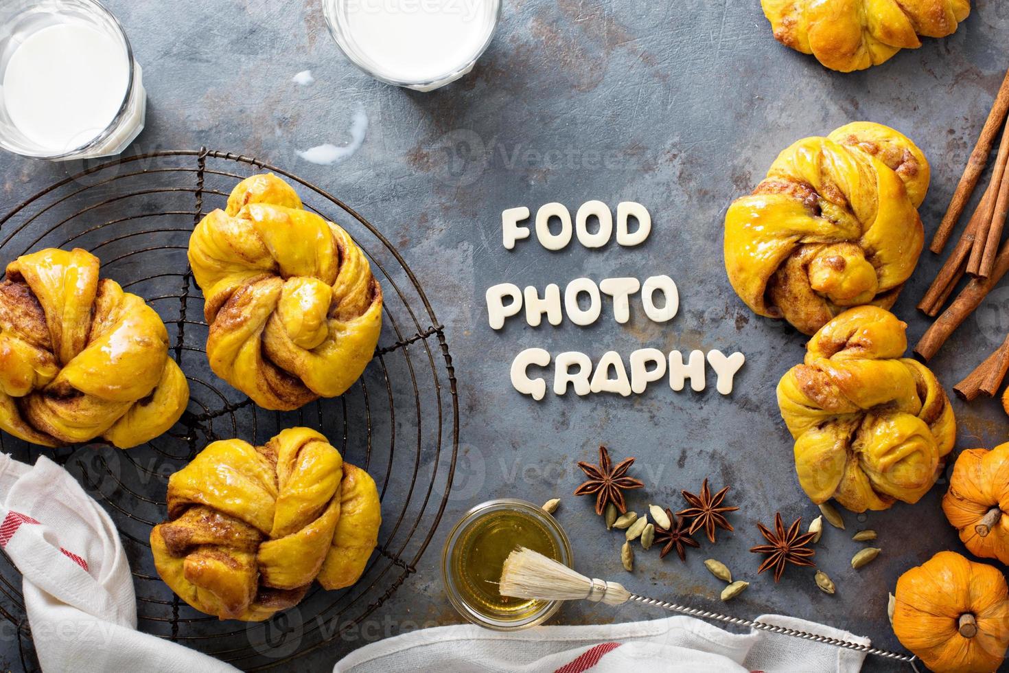 Pumpkin cinnamon yeasted knots photo