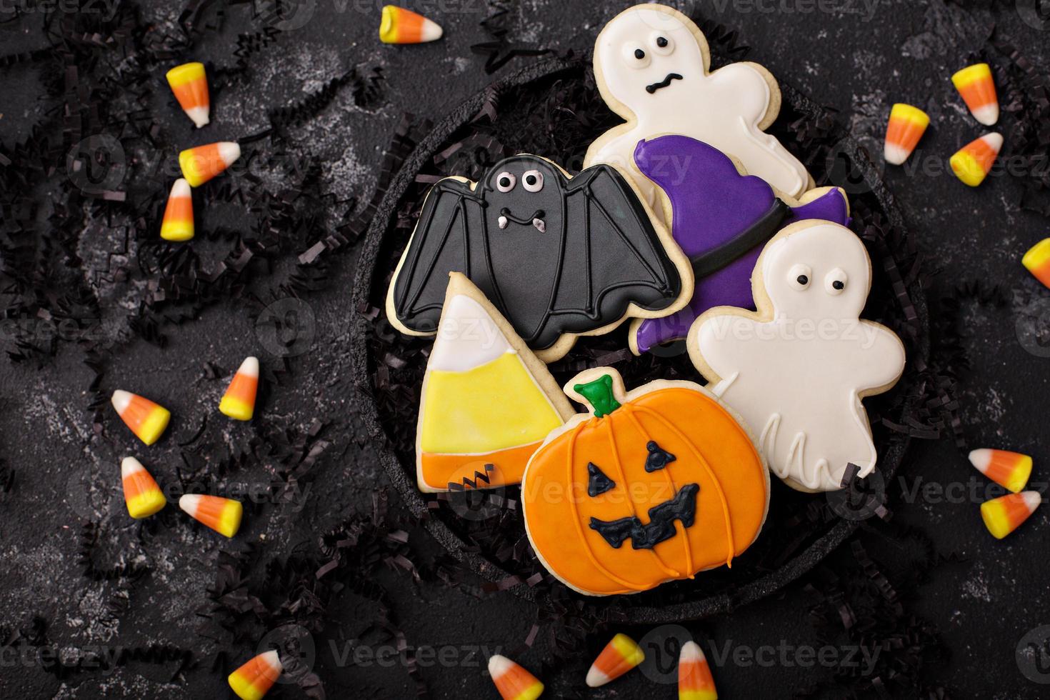 galletas de halloween decoradas con glaseado real foto