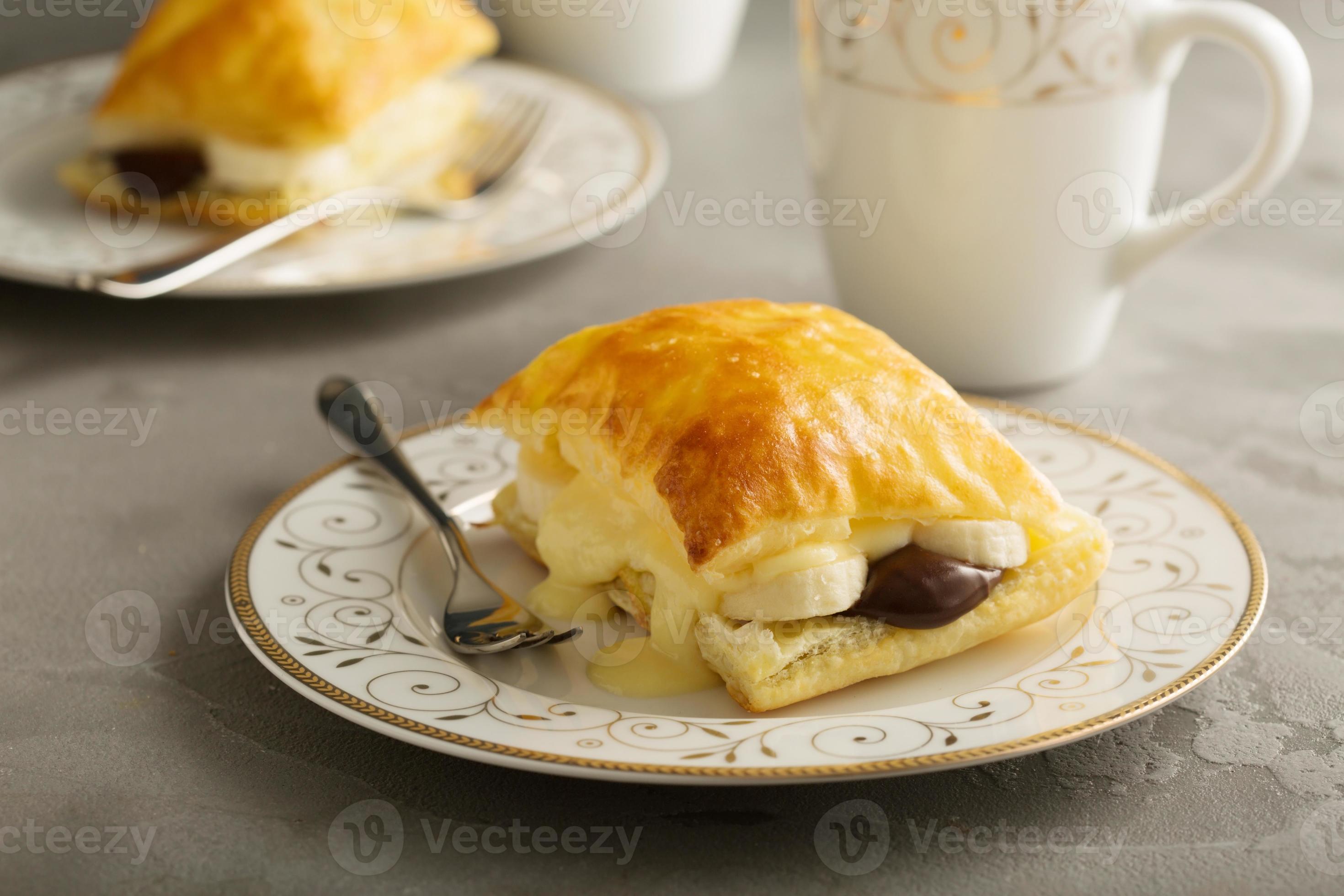Puff pastry stacks with banana and chocolate 15759551 Stock Photo at