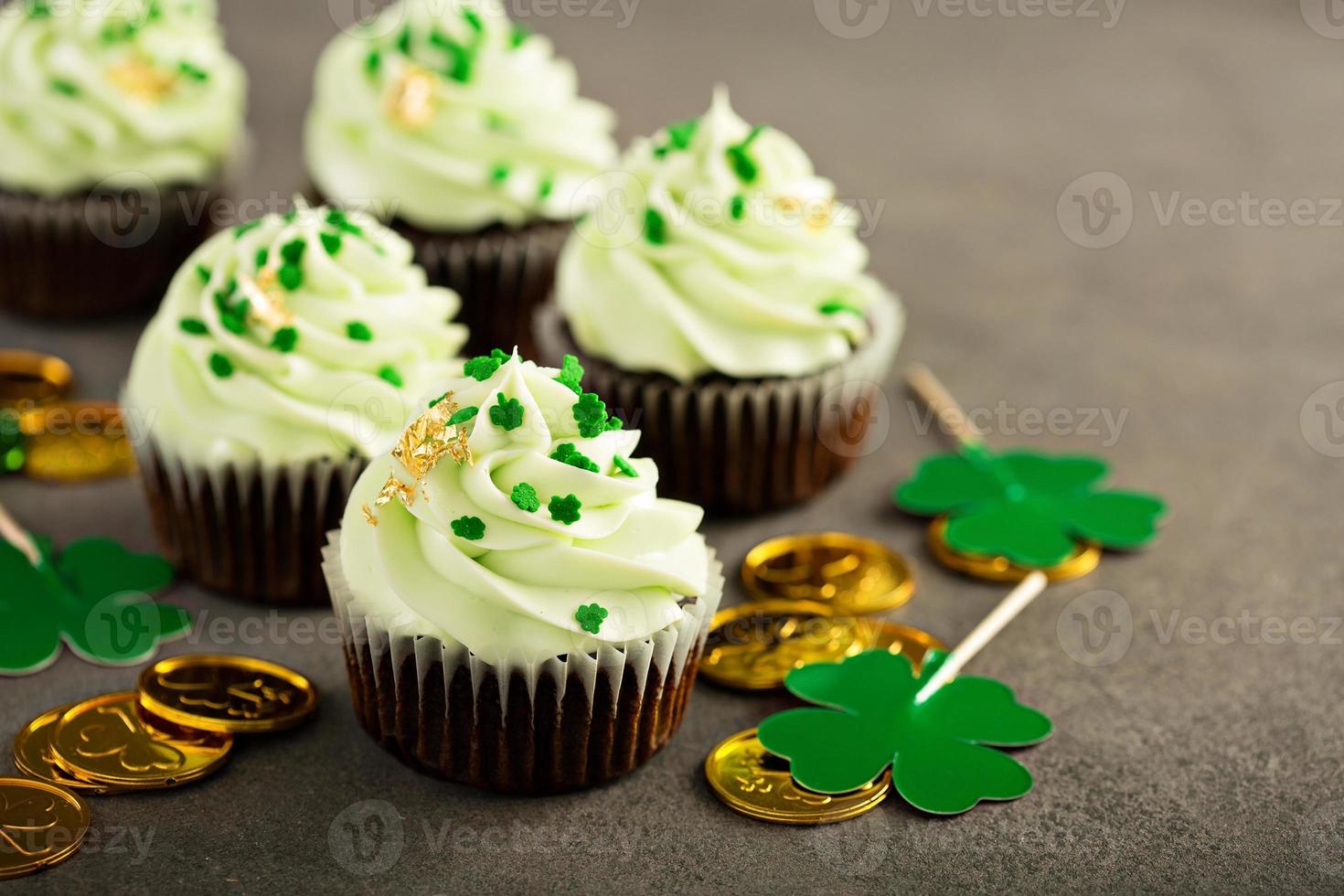 St Patricks day chocolate mint cupcakes photo