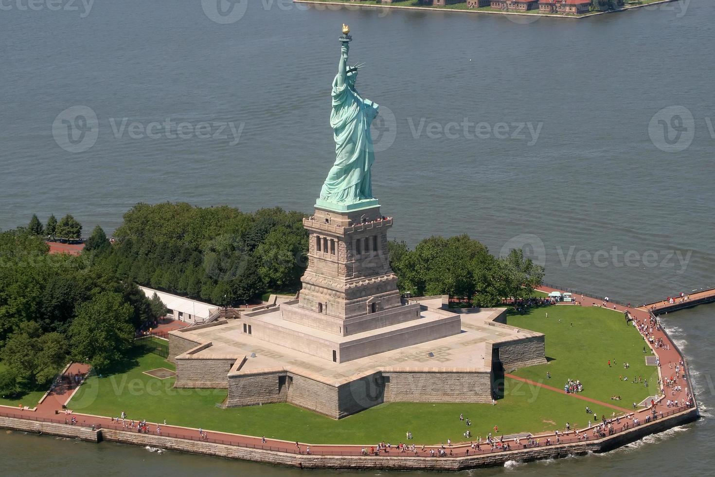 statue of liberty photo