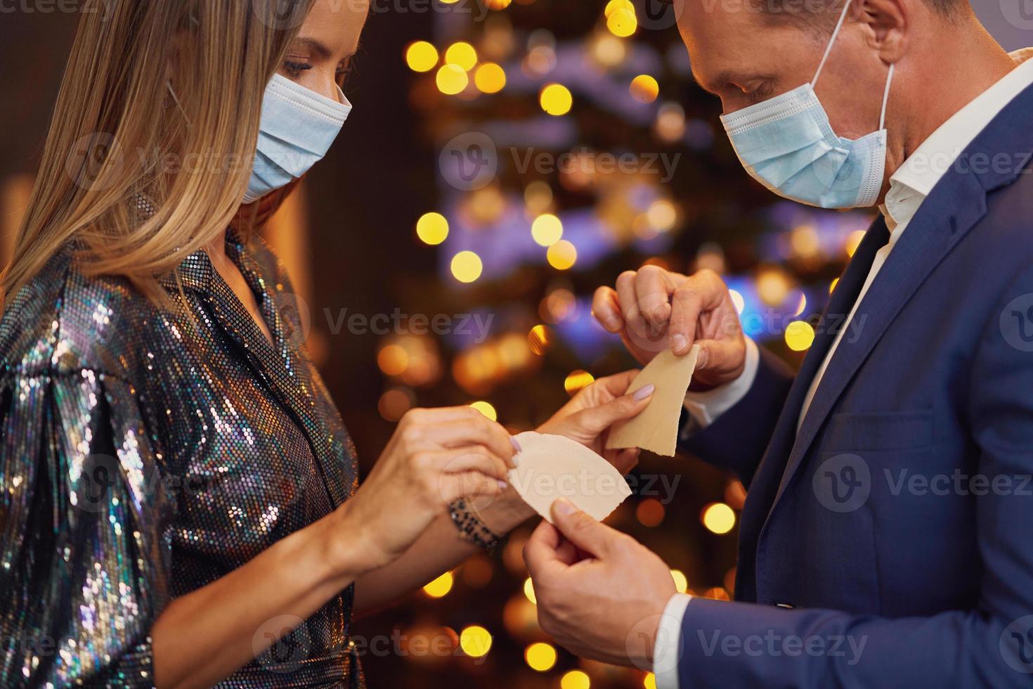 People Sharing Christmas Wafer In Traditional Polish Way 15814568 Stock people-sharing-christmas-wafer-in-traditional-polish-way-15814568-stock