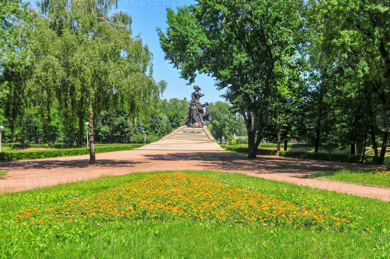 Babi Yar Monument in Kiev photo