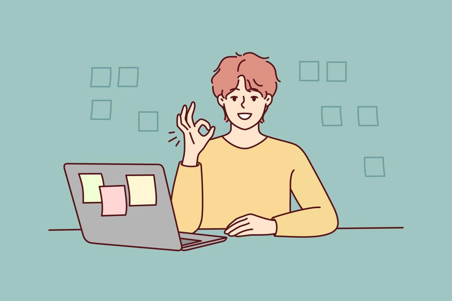 joven sonriente sentado en la mesa de trabajo en la computadora portátil muestra el pulgar hacia arriba. un empleado feliz recomienda un programa en línea dedicado al pensamiento creativo. ilustración vectorial vector