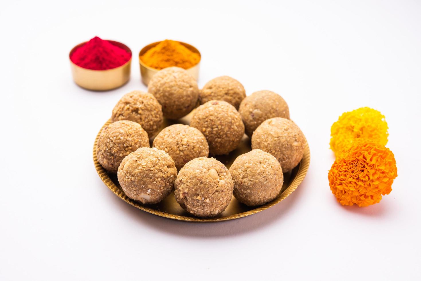 tilgul or til gul laddu photo