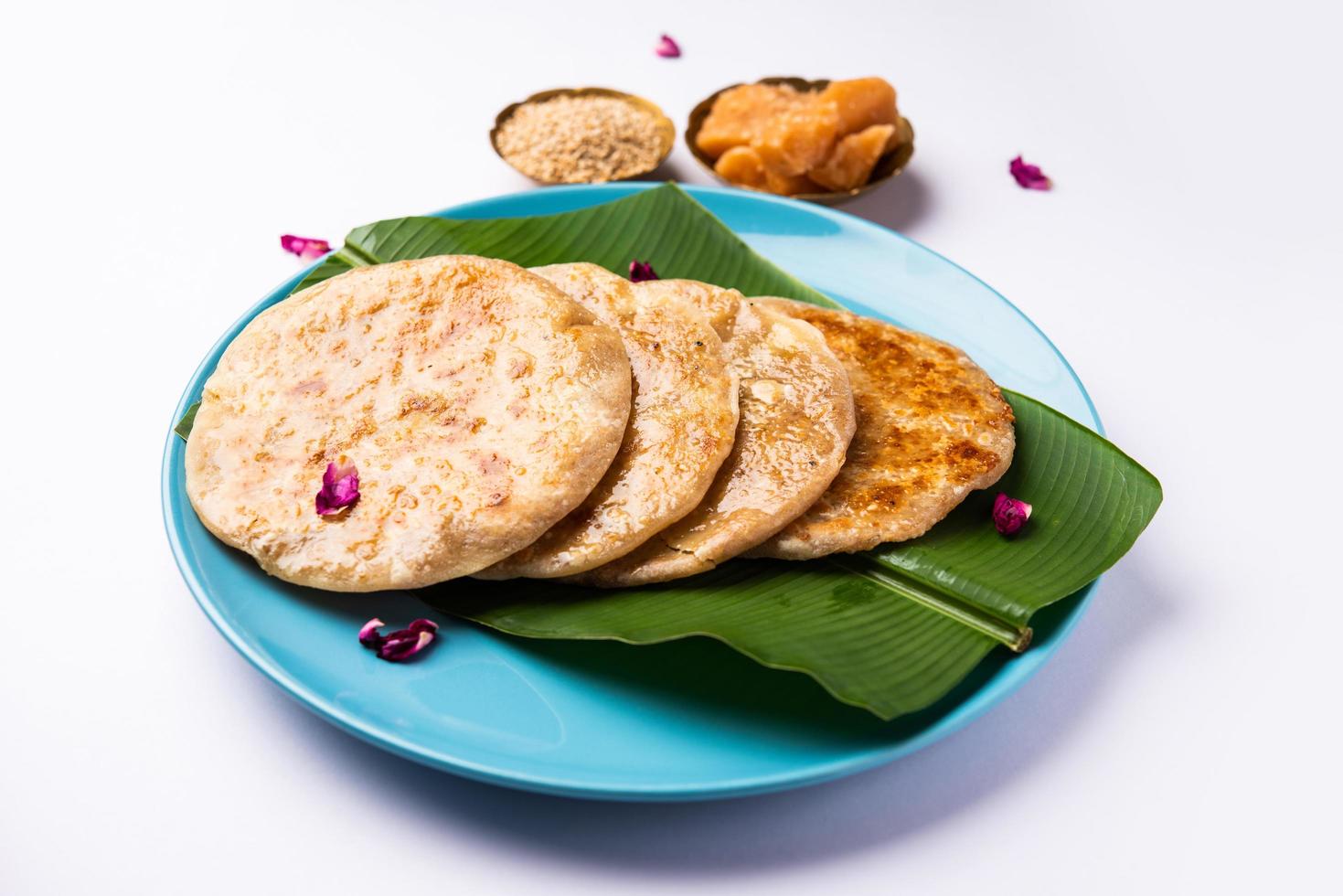 Til Gul roti for Makar Sankranti. Sweet Chapati, poli made using Sesame seeds, jaggery photo