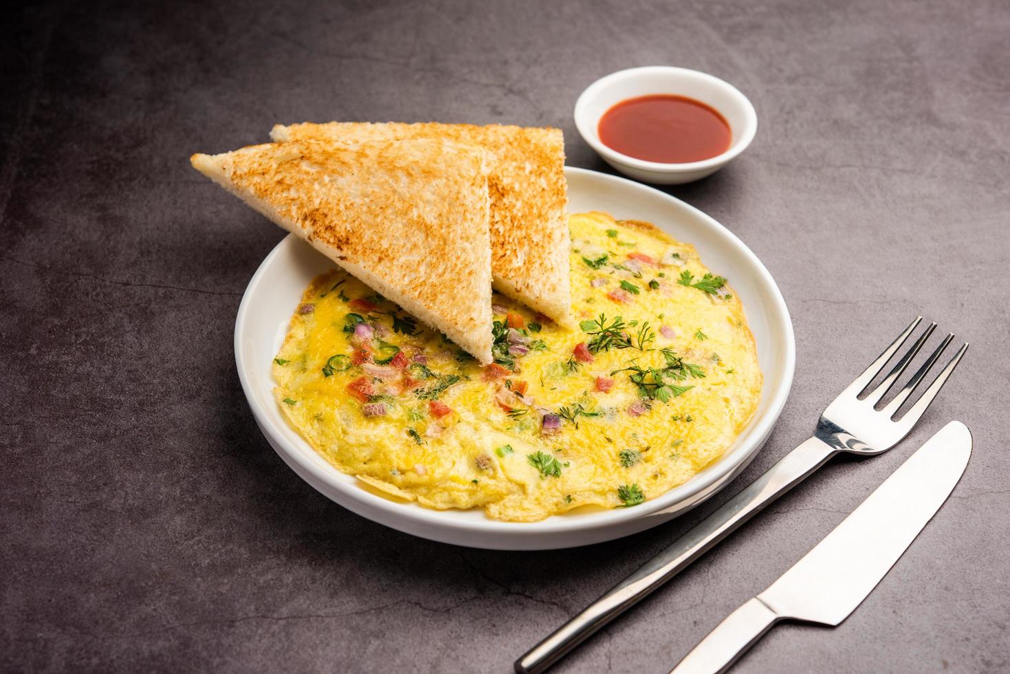 Bread Masala omelette or omlette photo