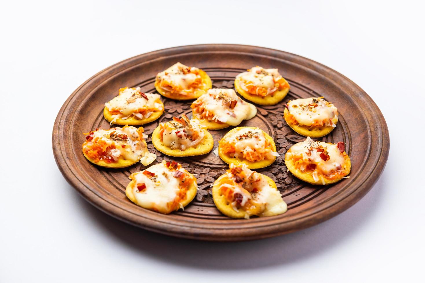 Papdi pizza are mini food bites, Indian kids favourite party snack photo