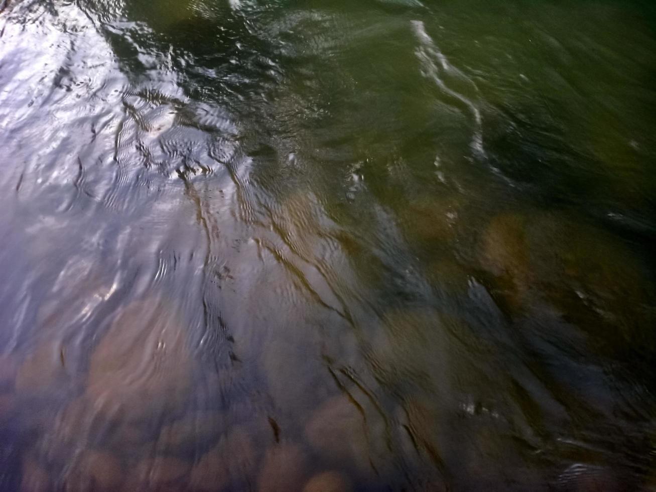 los beneficios del río son ampliamente foto