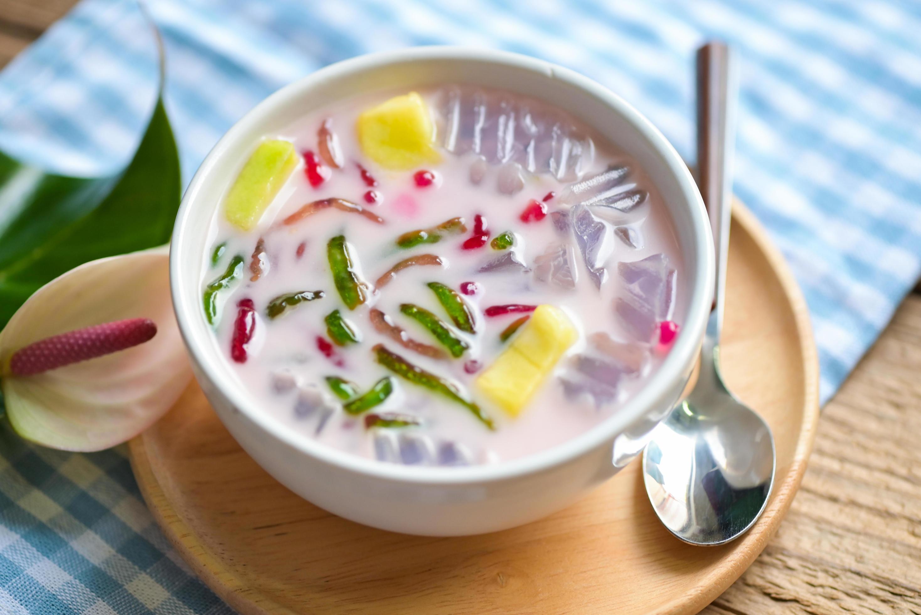 Thai Rice Flour Dessert Thai Dessert cantaloupe Jelly Mixed Fruit 