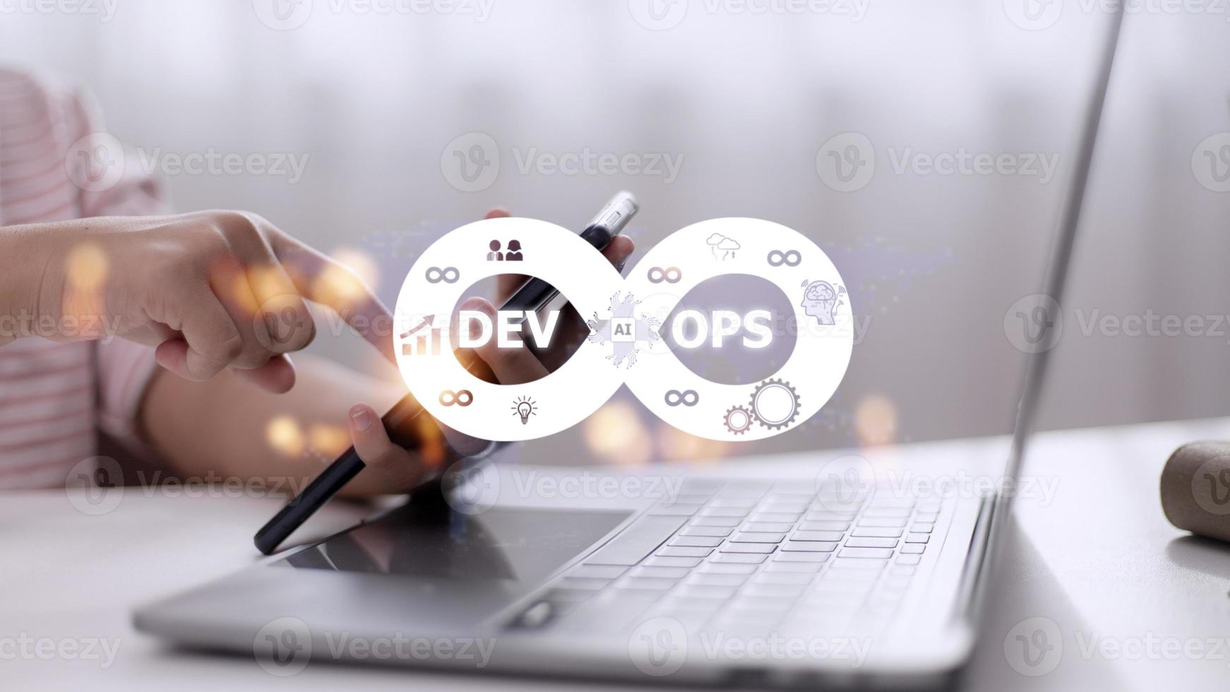 operaciones de desarrollo de metodología devops concepto de tecnología de programación ágil. foto