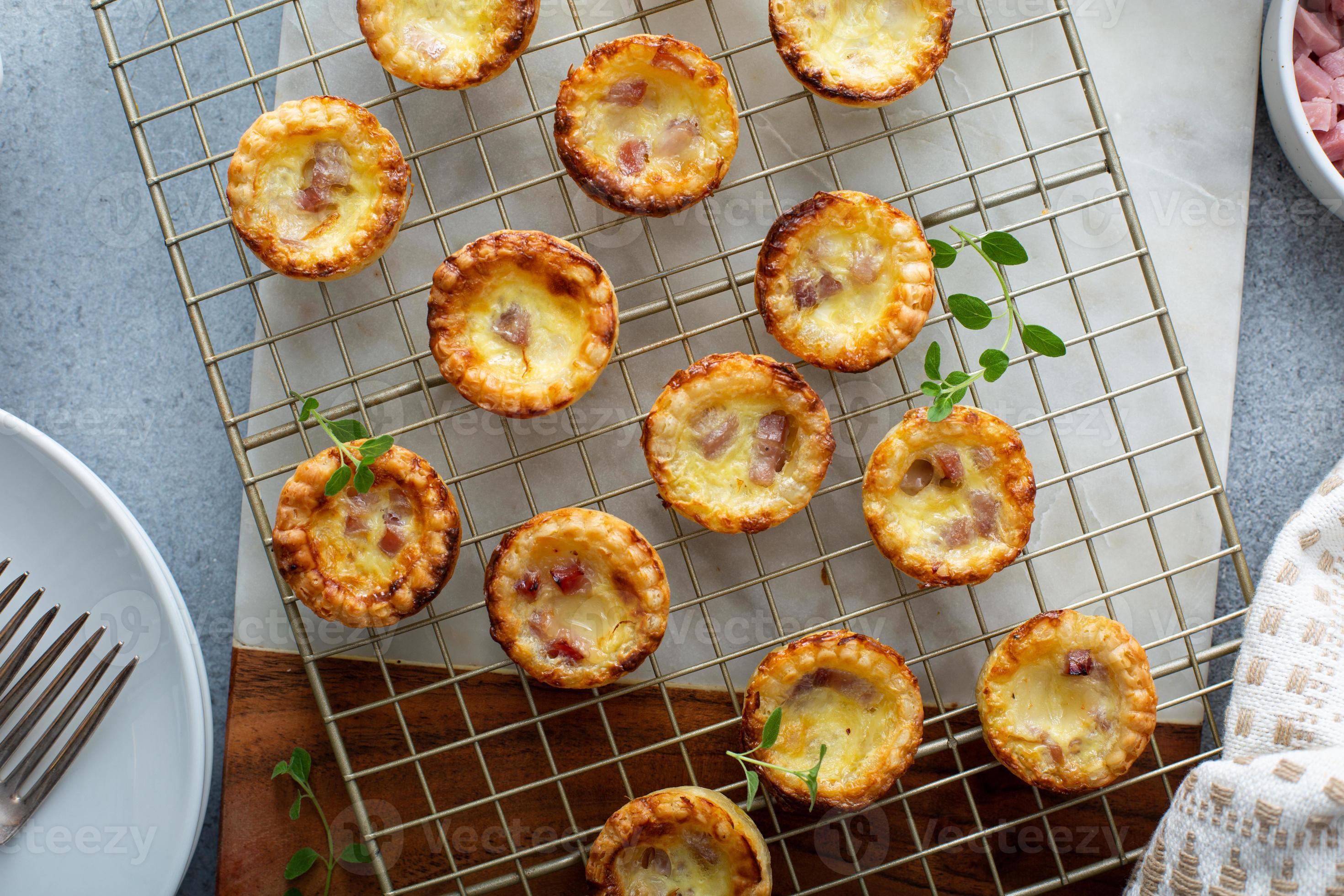 Mini ham and cheese quiches 15943725 Stock Photo at Vecteezy