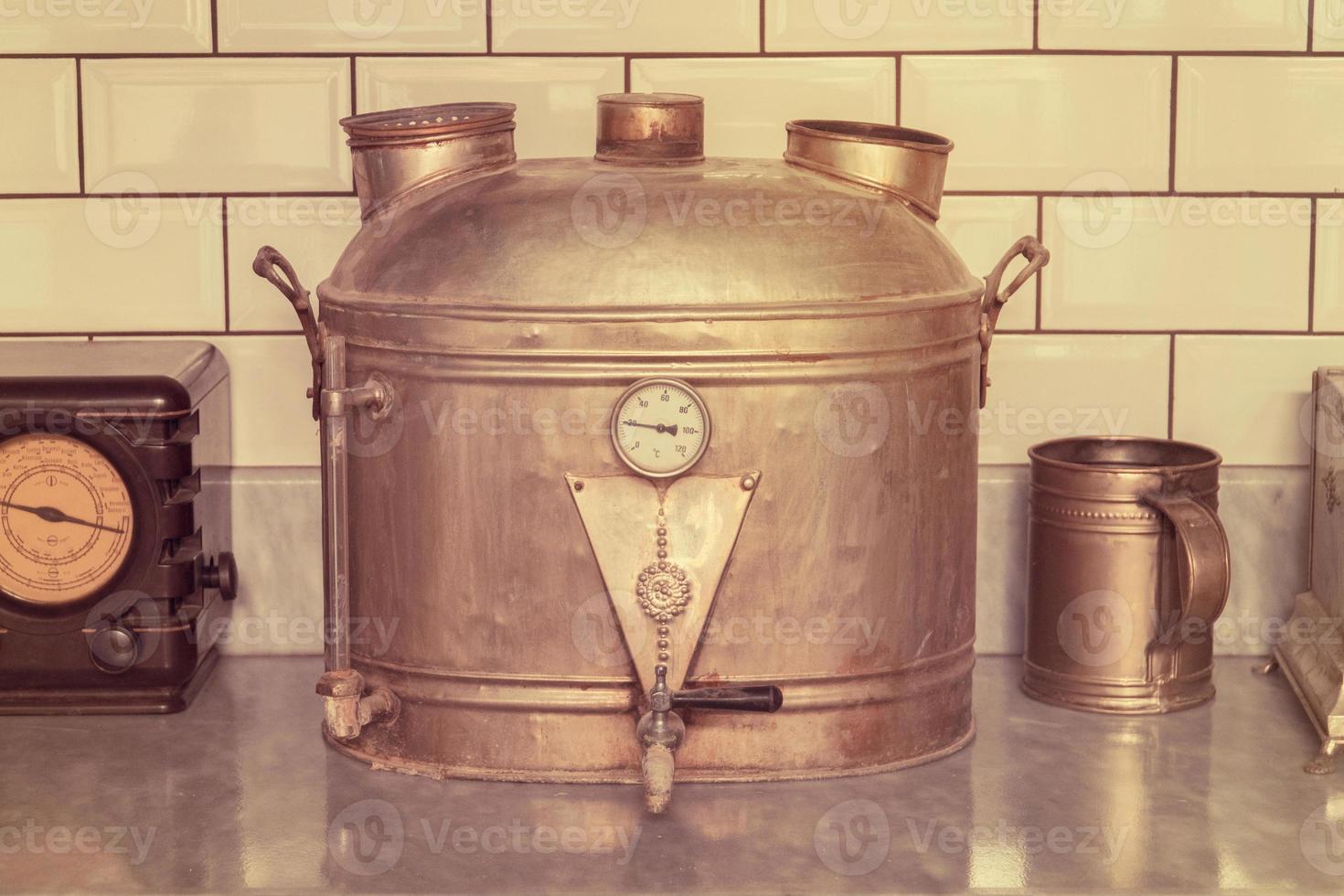 the tea cauldron tea boiler photo
