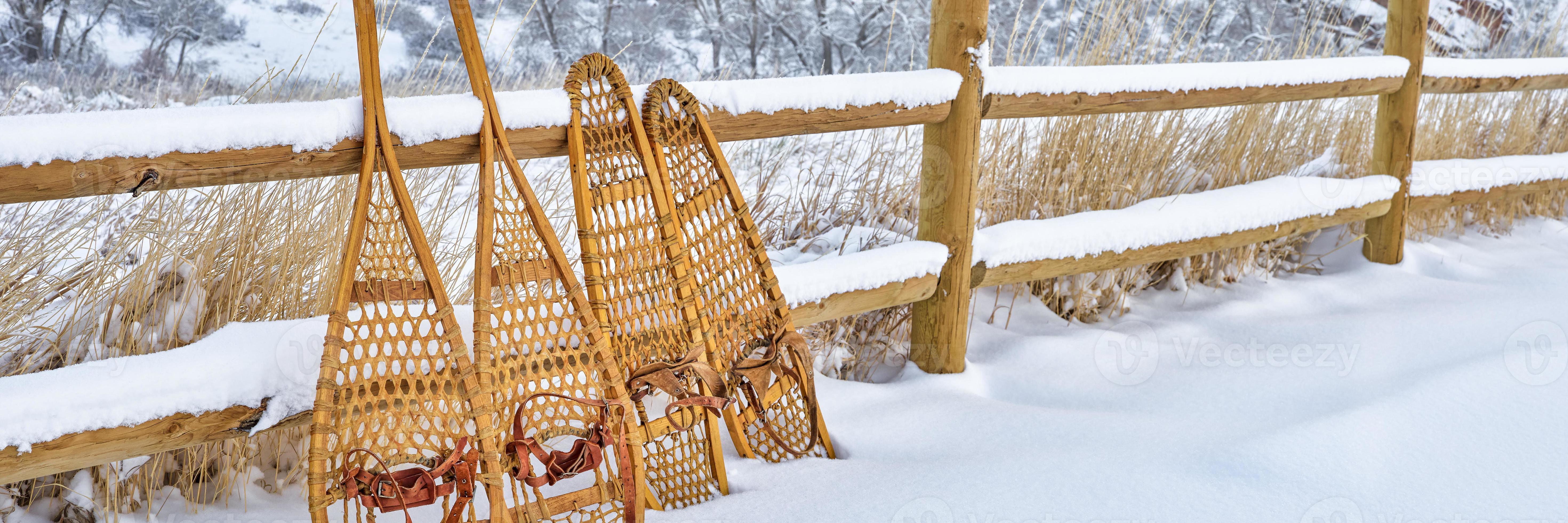 classic wooden snowshoes in winter scenery at Colorado foothills 15991898 Stock Photo at Vecteezy