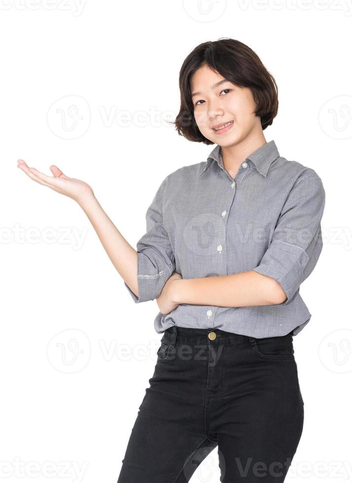 cerrar el pelo corto femenino con camisa foto