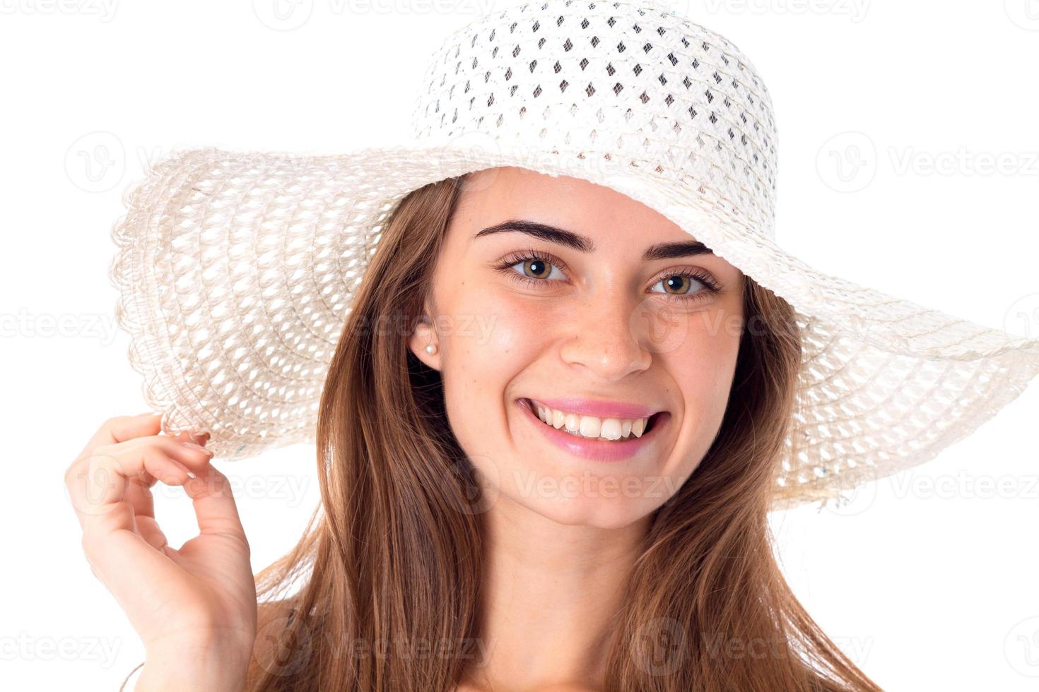 girl in white hat with wide brim photo