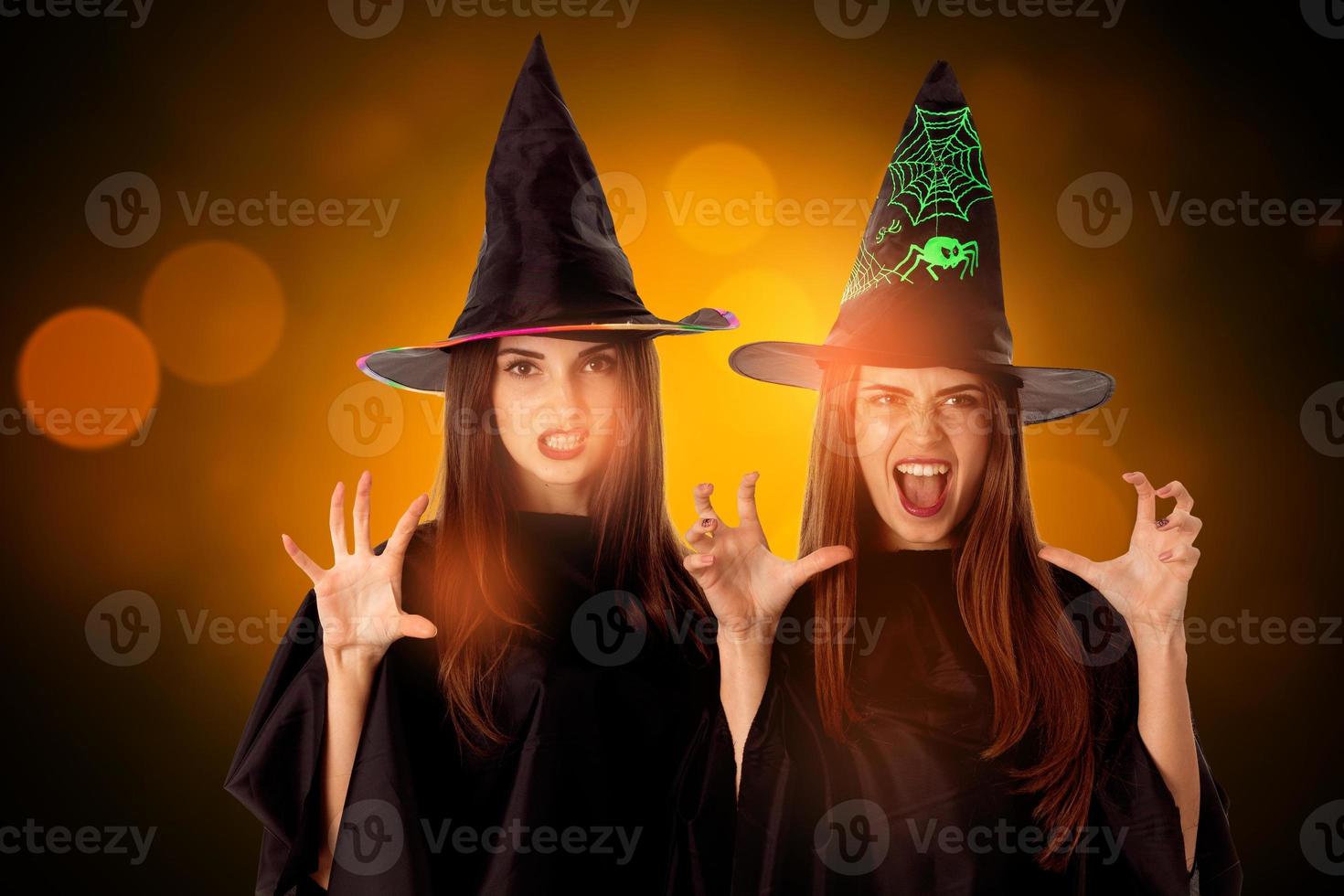 mujeres de belleza en estilo halloween foto