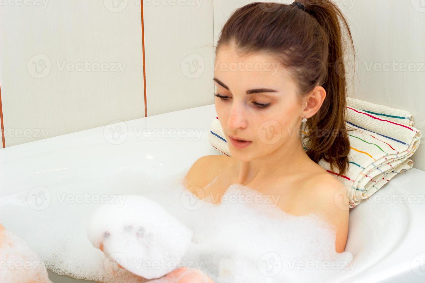 beautiful young takes hot bath 16094513 Stock Photo at Vecteezy