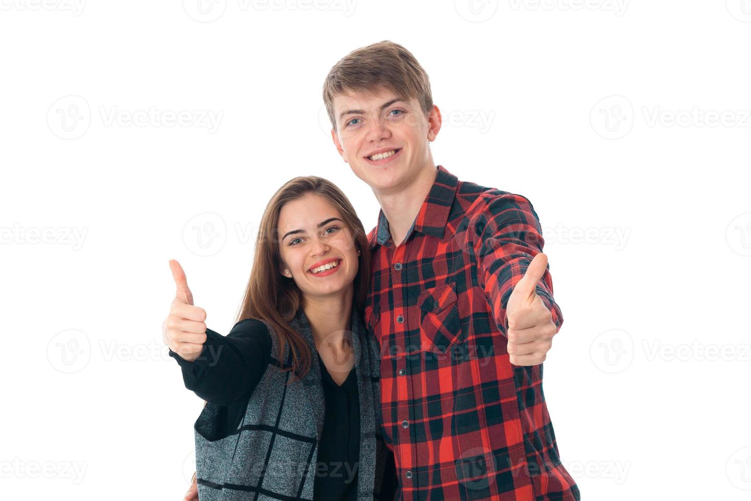 pareja elegante enamorada en el estudio foto