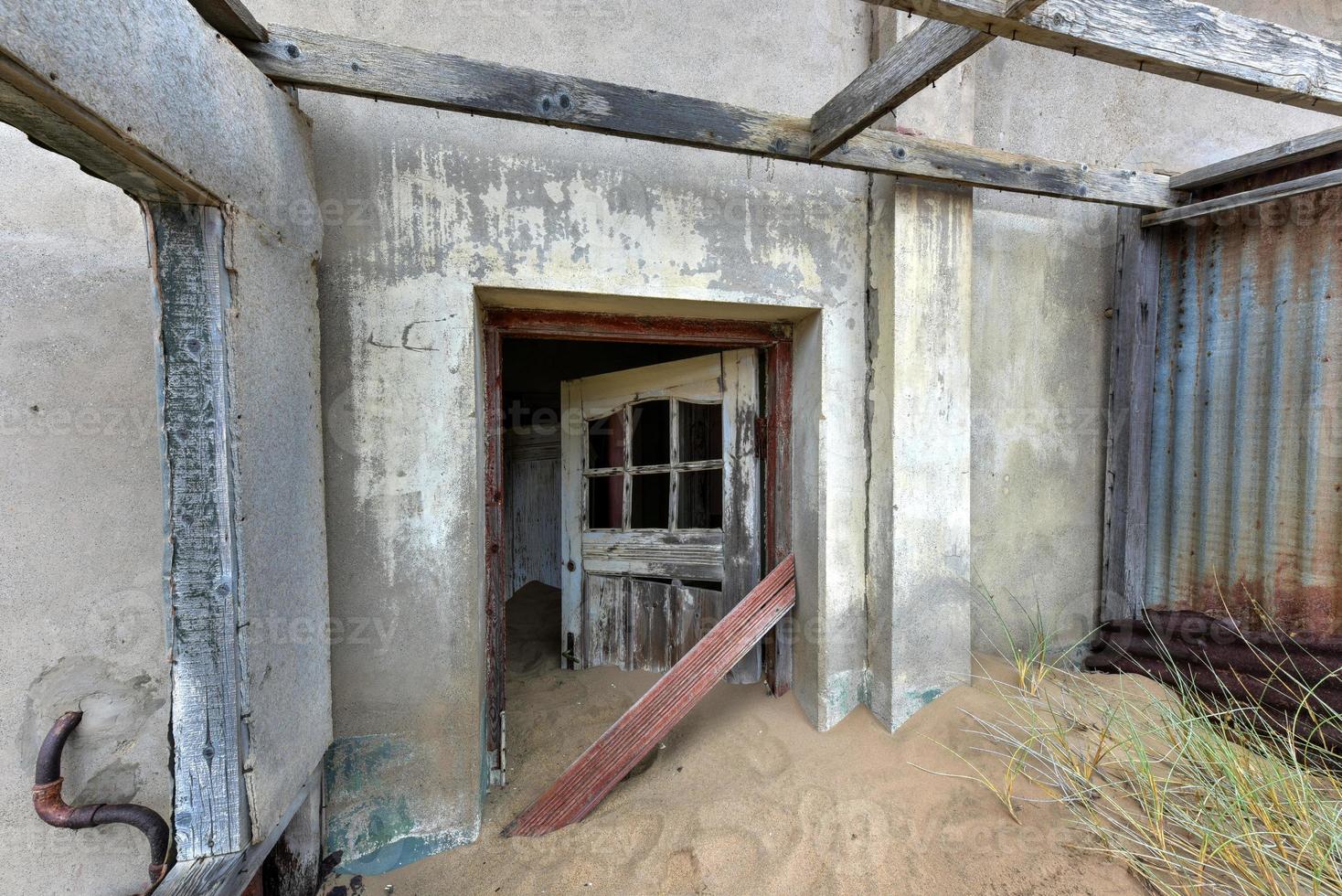 ciudad fantasma kolmanskop, namibia foto