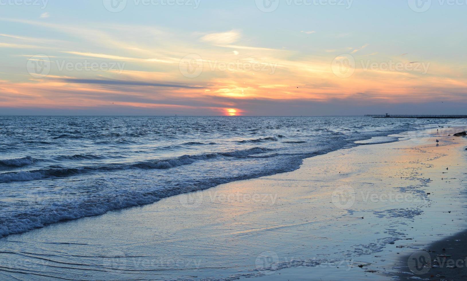 isla de brighton-coney playa puesta de sol foto