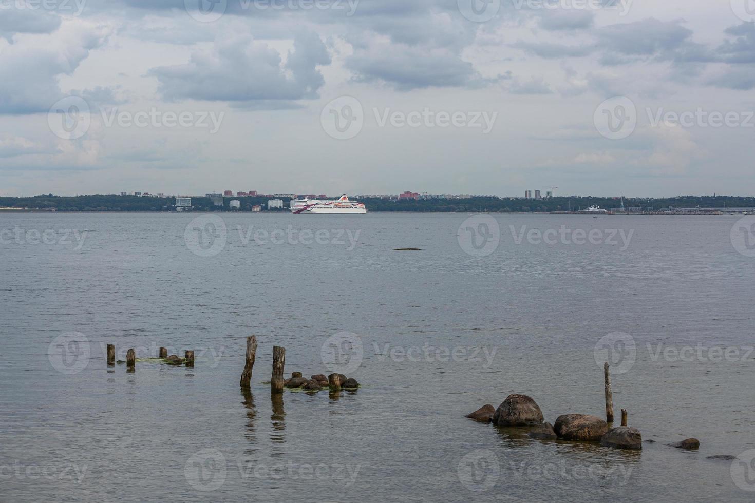 paisajes de tallin en las horas de la tarde foto