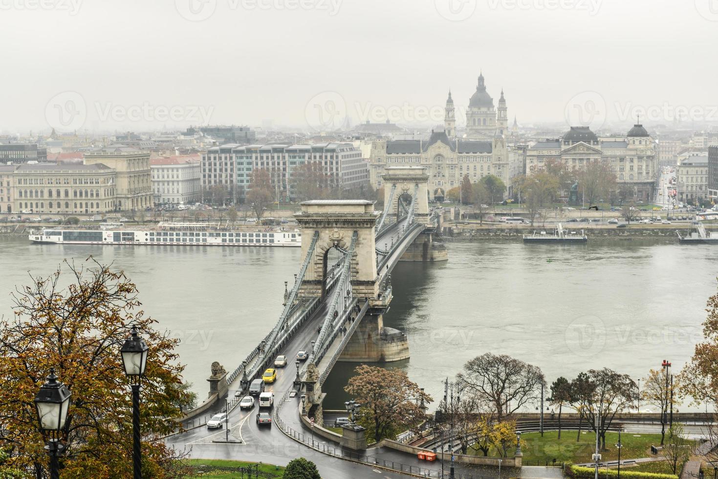 puente de las cadenas szechenyi - budapest, hungría foto