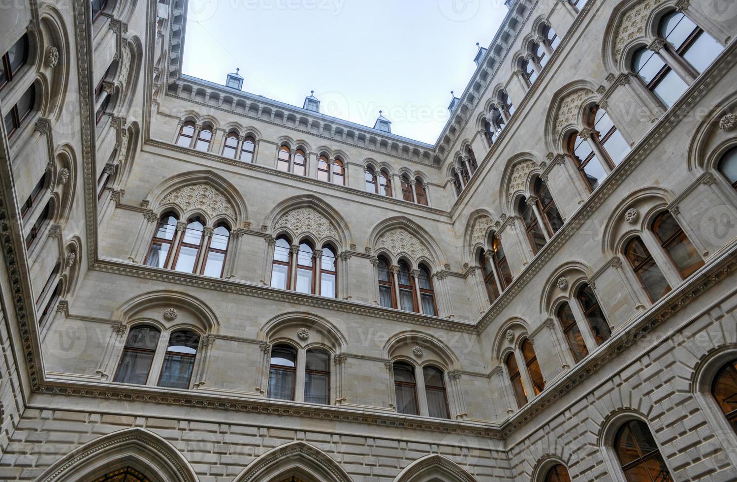 Rathaus Building in Vienna photo