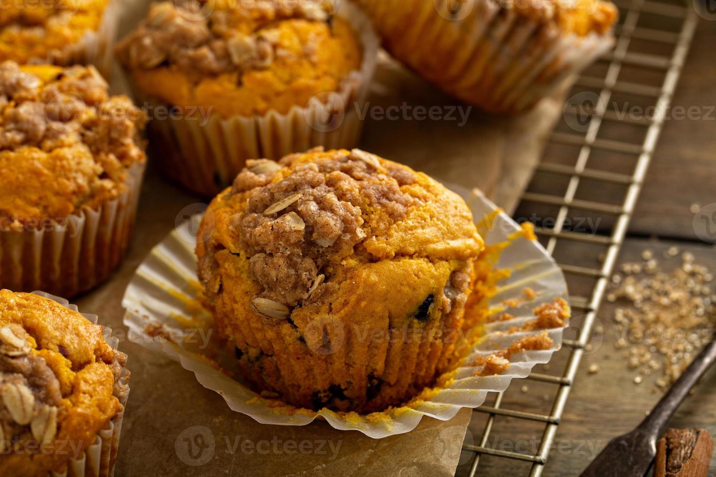 Pumpkin muffins with oat and brown sugar crumble photo