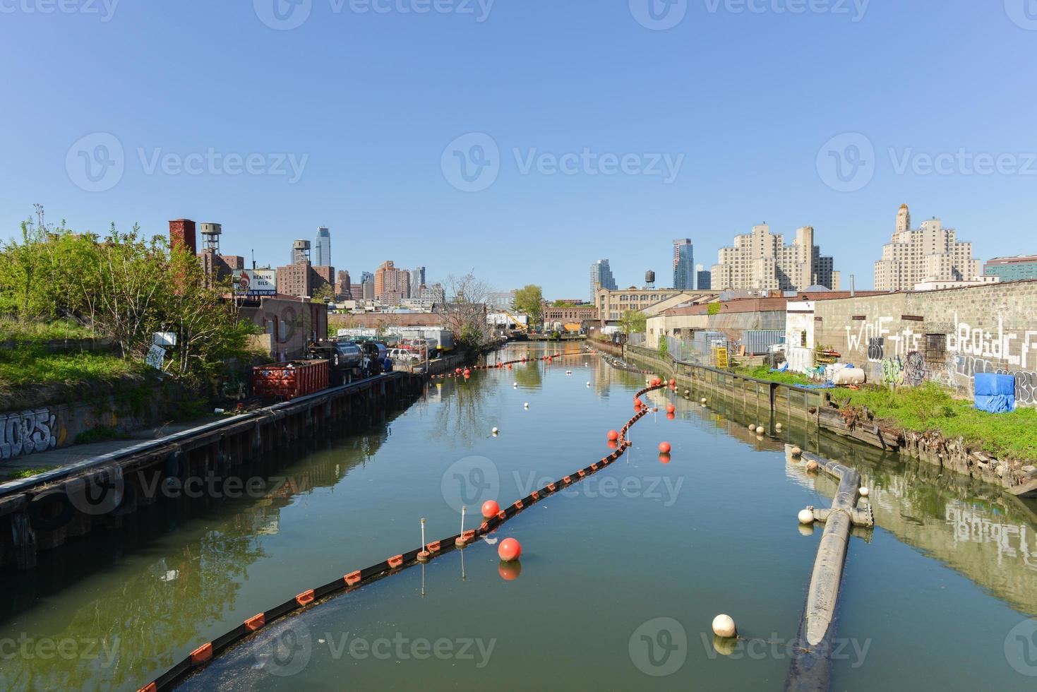 canal gowanus, brooklyn, nueva york foto