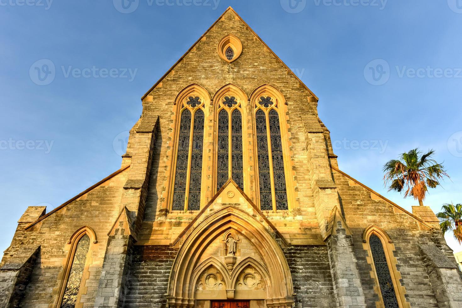 la catedral de la santísima trinidad es una catedral anglicana ubicada en la calle de la iglesia en hamilton, bermuda. foto