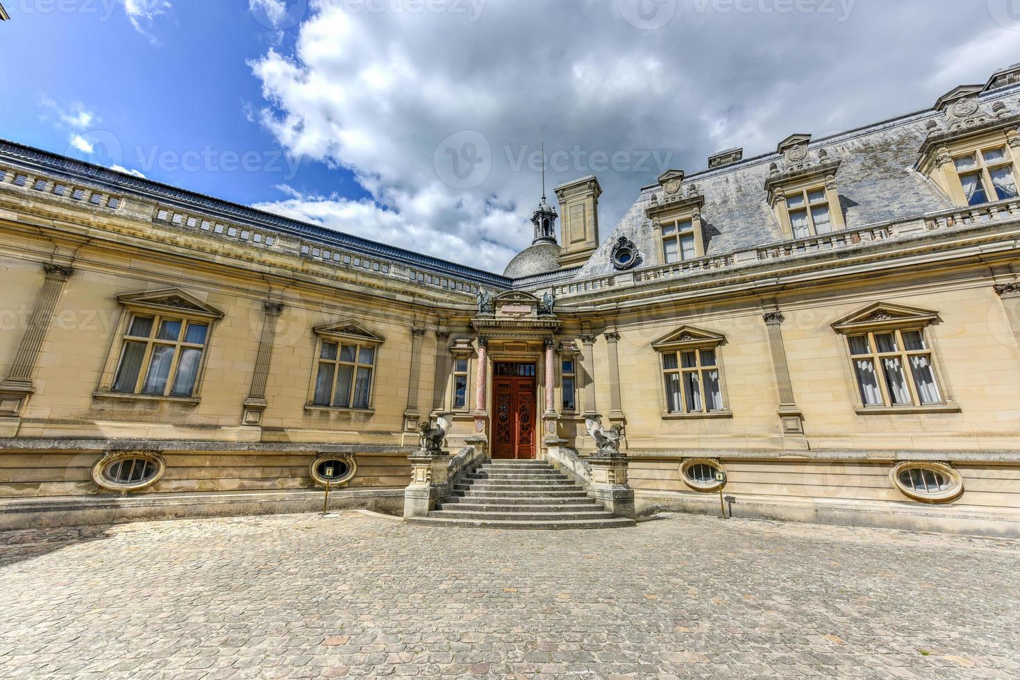 Chateau de Chantilly, historic chateau located in the town of Chantilly, France. photo
