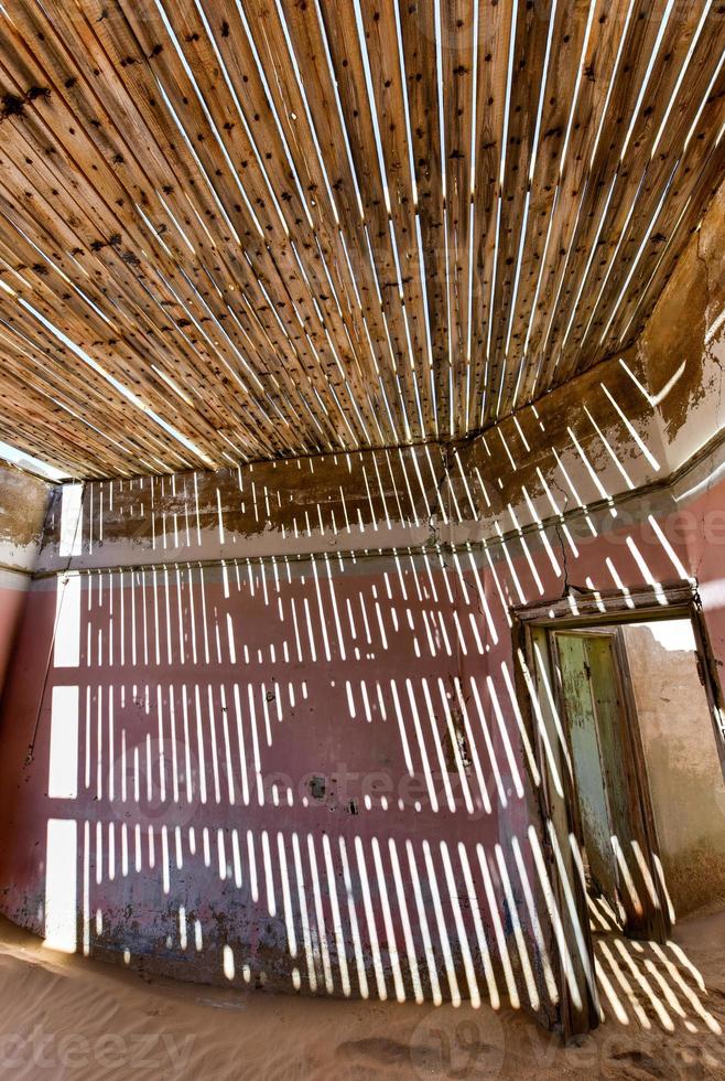 ciudad fantasma kolmanskop, namibia foto