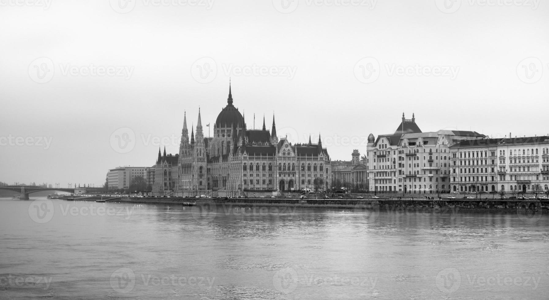 Hungarian Parliament Building Budapest Hungary 16166938 Stock Photo hungarian-parliament-building-budapest-hungary-16166938-stock-photo