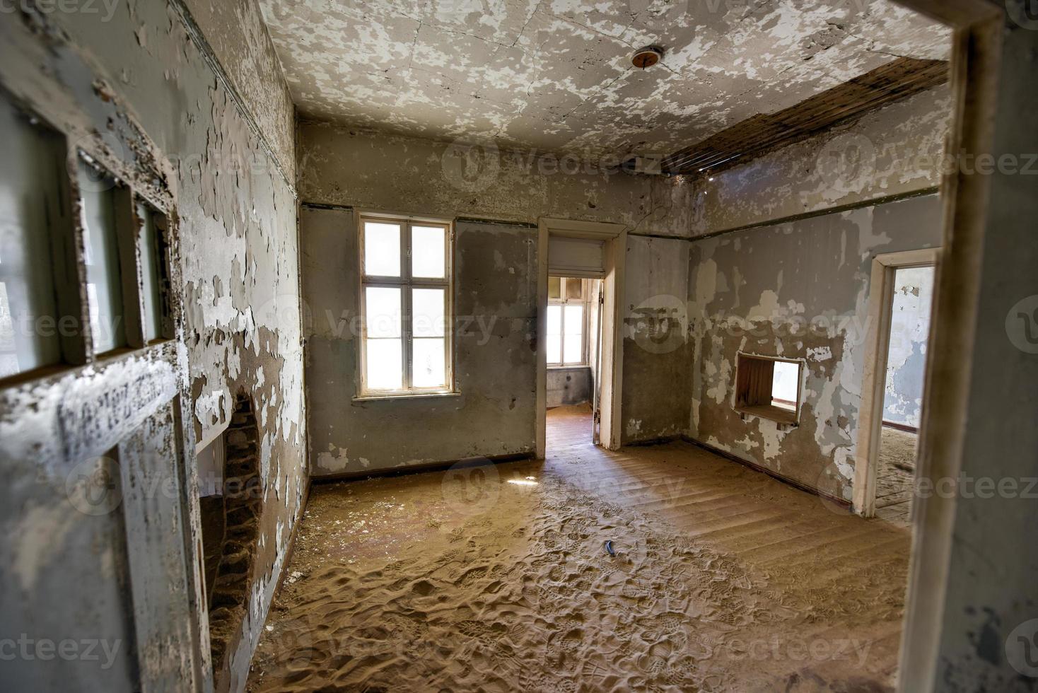 ciudad fantasma kolmanskop, namibia foto