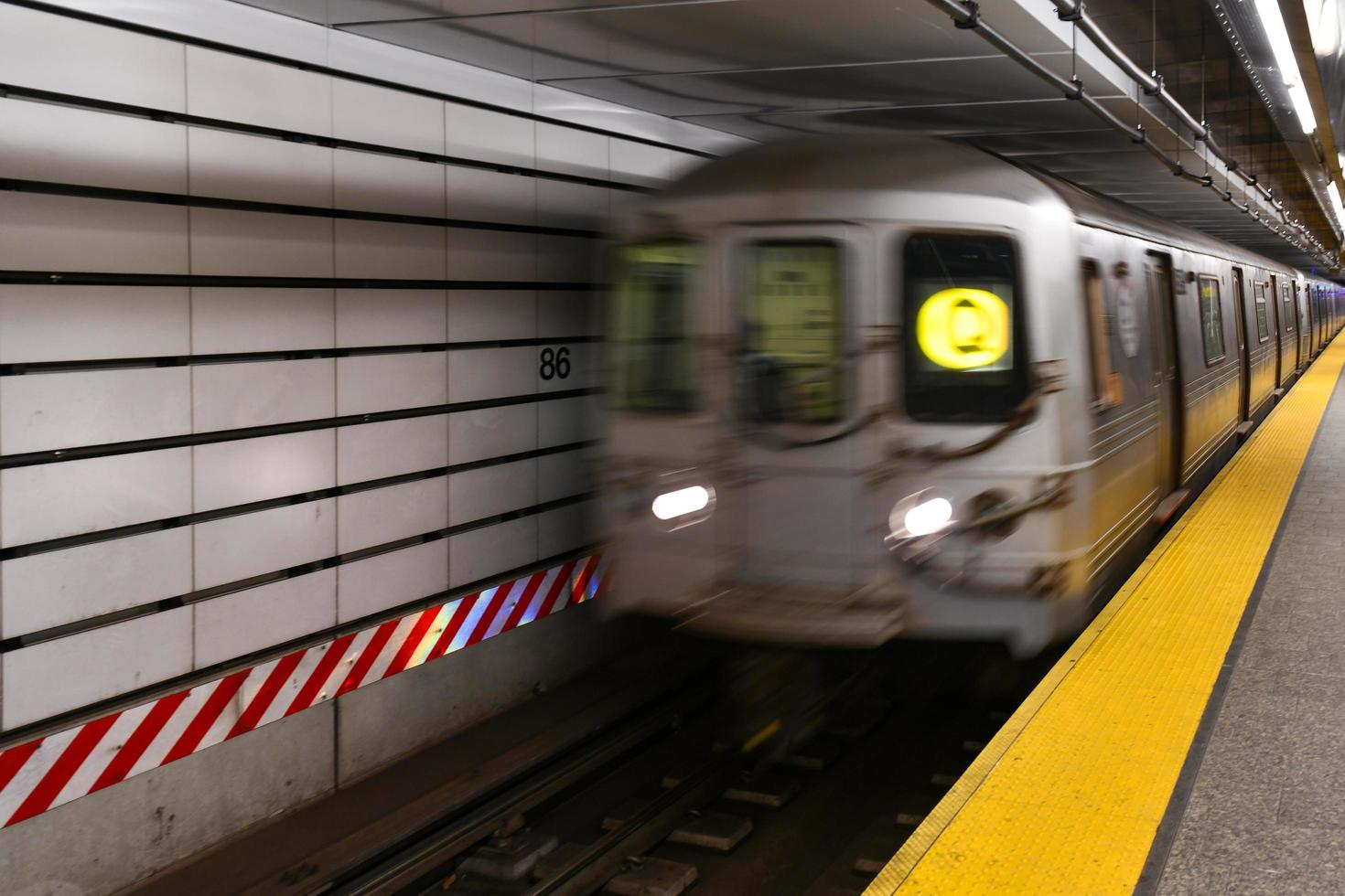 New York City - Feb 21, 2021 -  Platform of the 2nd Avenue subway line in New York City at the 86th Street subway station in Manhattan, Upper East Side. photo